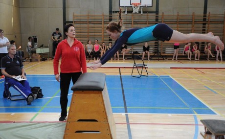 Öt iskola tanulói mérték össze tudásukat a városi lány tömegtorna versenyen